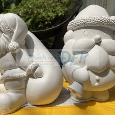 tượng thạch cao ông già noel năm 2023